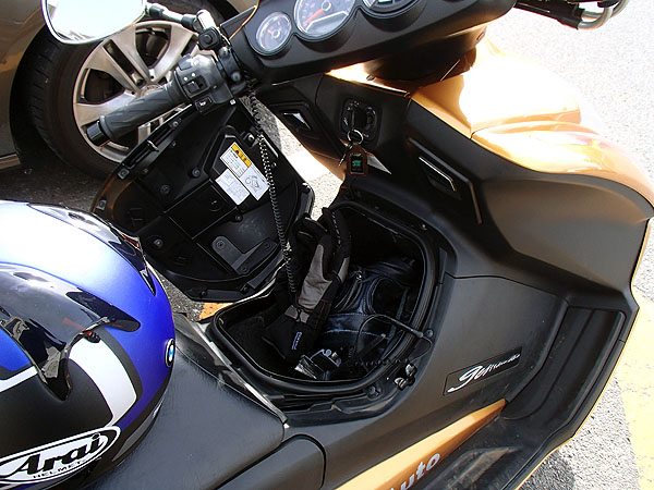 ジェンマの装備